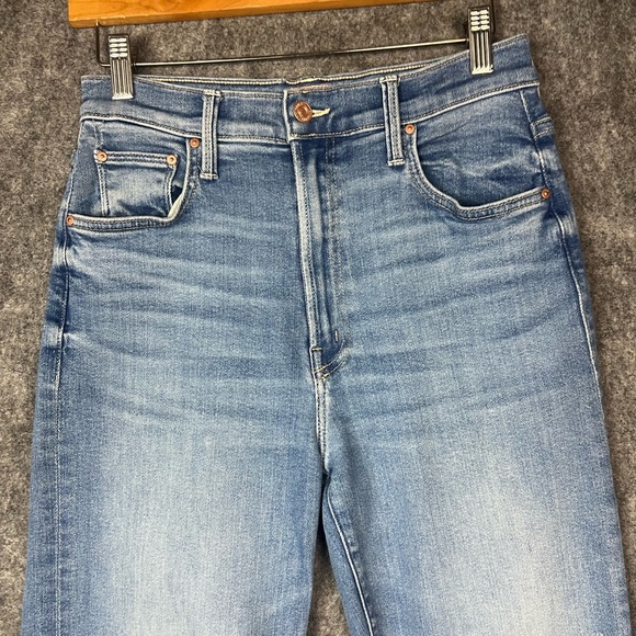 MOTHER Women's High Rise Jeans - Light Blue Straight-leg Size 28x28 Denim Jeans - Picture 2 of 11